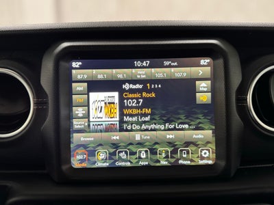 2022 Jeep Wrangler Unlimited Sahara 4x4