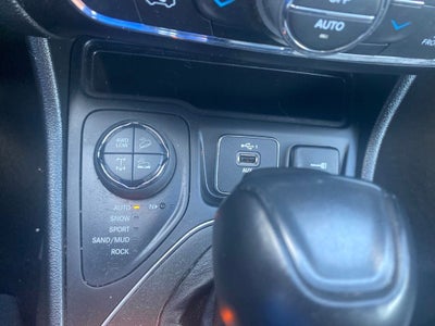 2022 Jeep Cherokee Trailhawk
