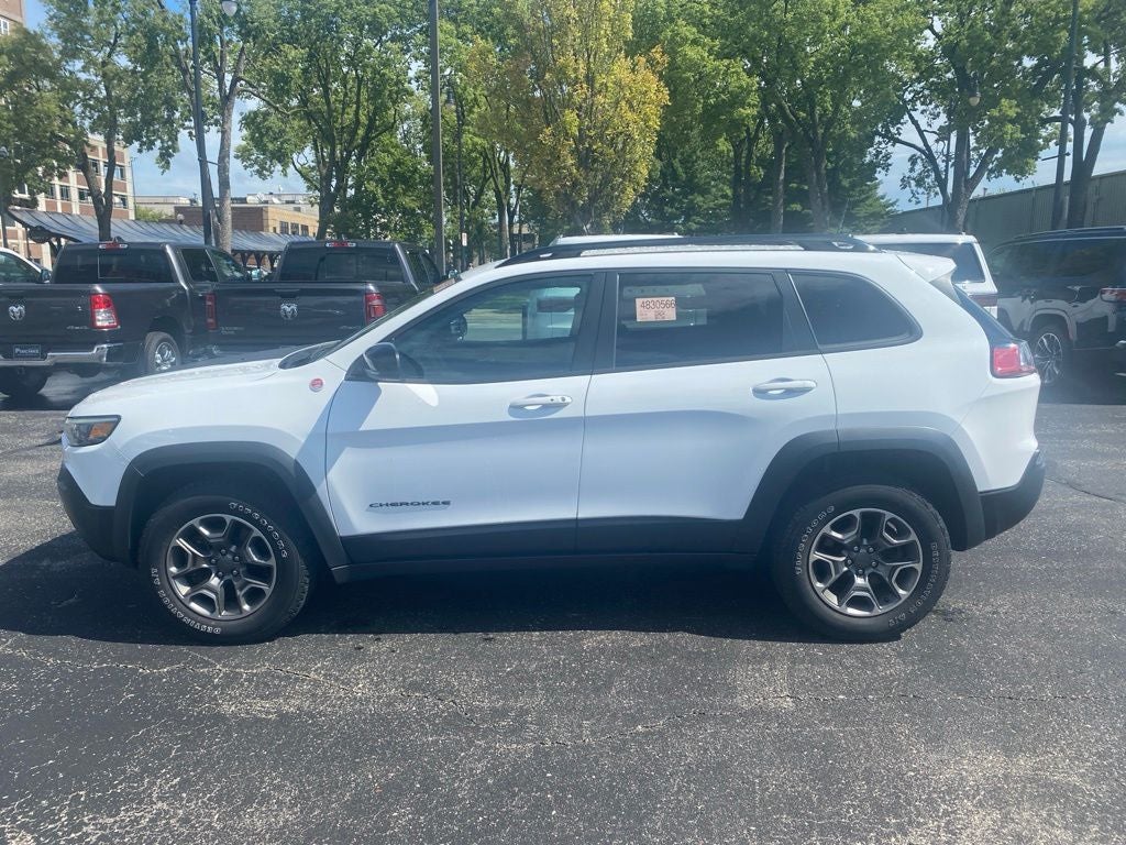 2022 Jeep Cherokee Trailhawk