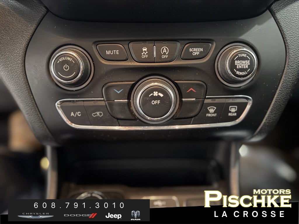 2021 Jeep Cherokee Latitude Lux 4X4