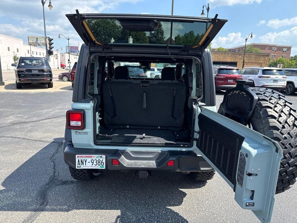 2024 Jeep Wrangler 2-Door Willys 4x4