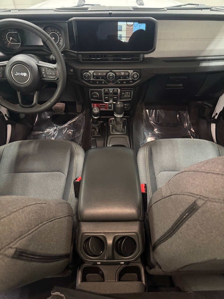 2024 Jeep Wrangler 4-Door Willys 4x4