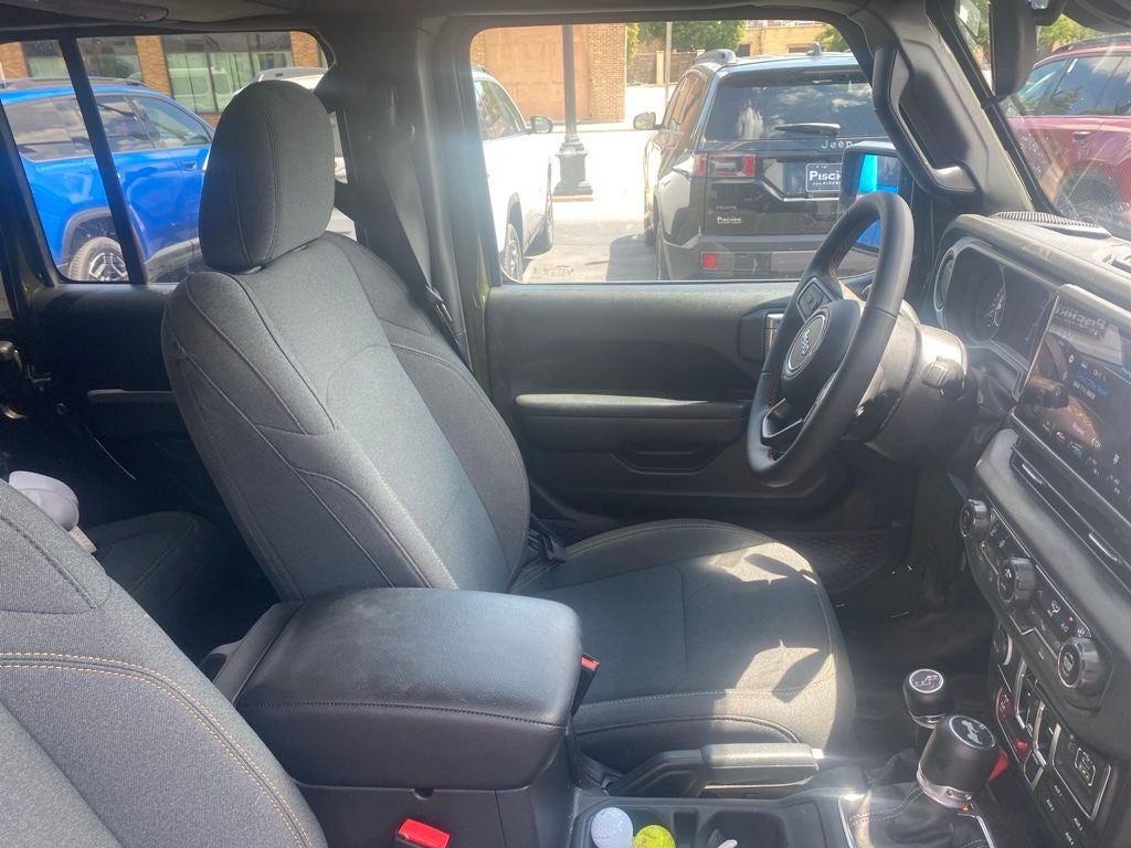 2024 Jeep Wrangler 4-Door Willys 4x4