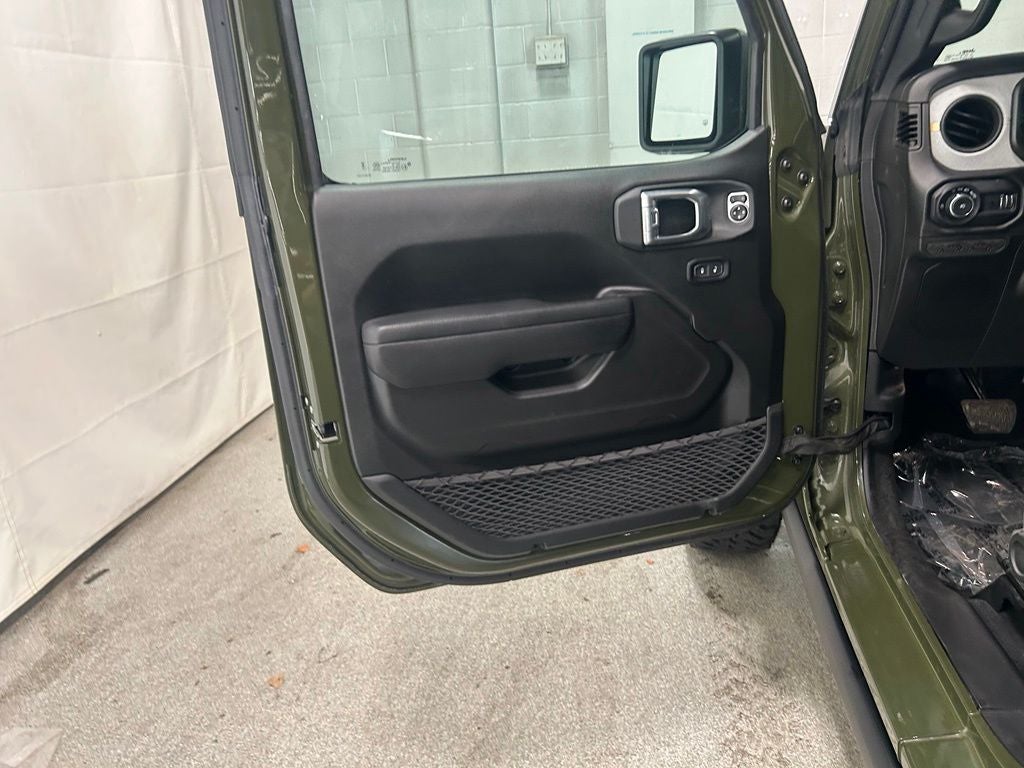 2024 Jeep Wrangler 4-Door Willys 4x4