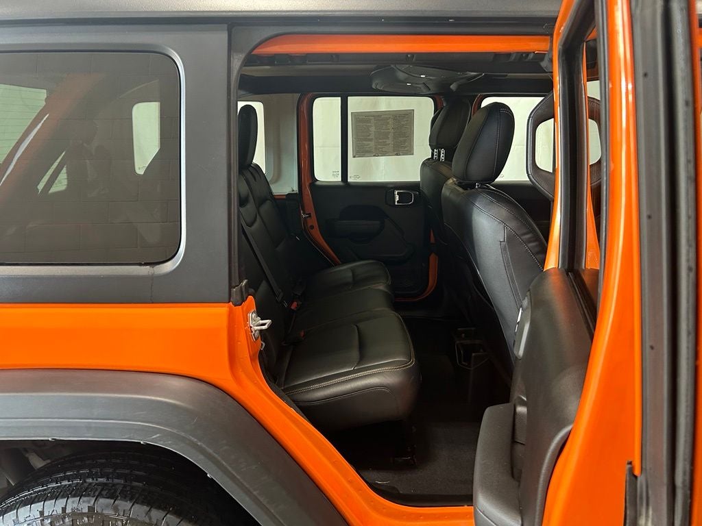 2025 Jeep Wrangler 4-Door Summit 4x4