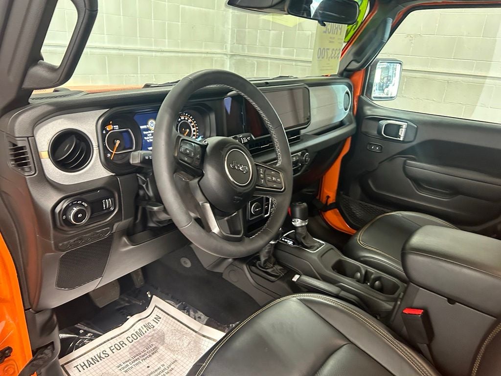 2025 Jeep Wrangler 4-Door Summit 4x4