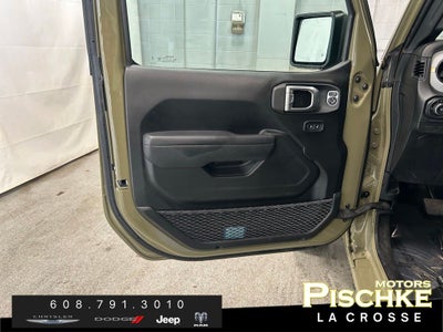 2025 Jeep Wrangler 4-Door Summit 4x4