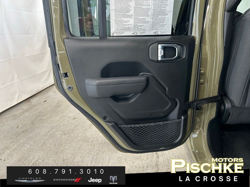 2025 Jeep Wrangler 4-Door Summit 4x4