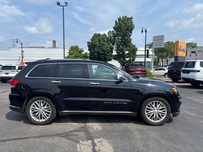 2017 Jeep Grand Cherokee Summit