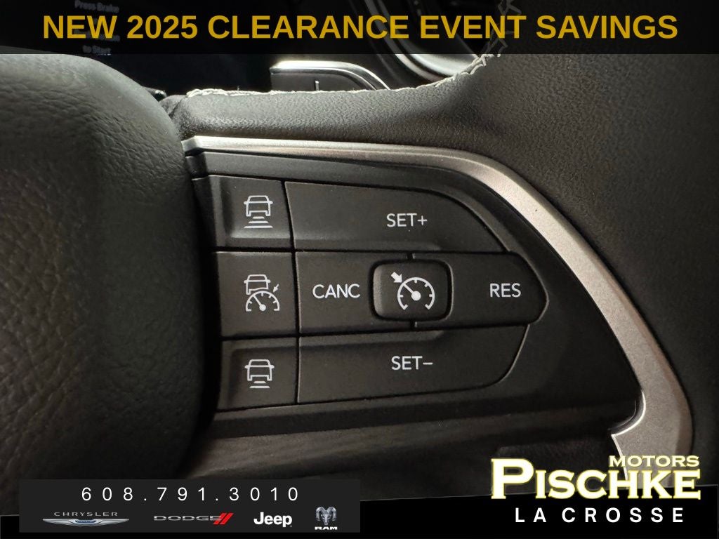 2025 Jeep Grand Cherokee GRAND CHEROKEE ALTITUDE 4X4
