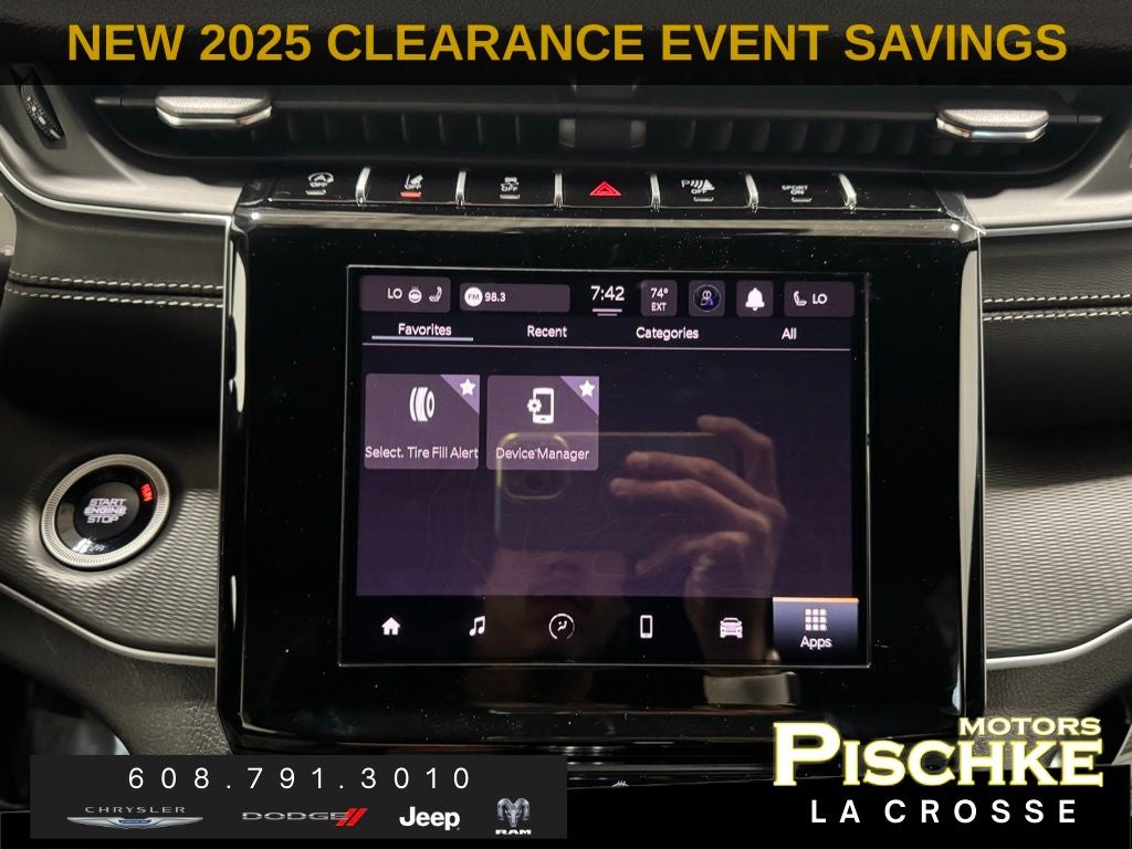 2025 Jeep Grand Cherokee GRAND CHEROKEE ALTITUDE 4X4