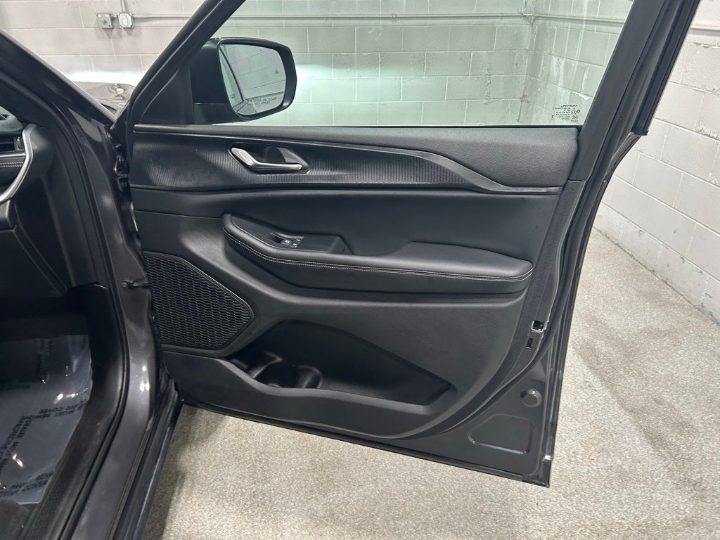 2024 Jeep Grand Cherokee Laredo 4x4