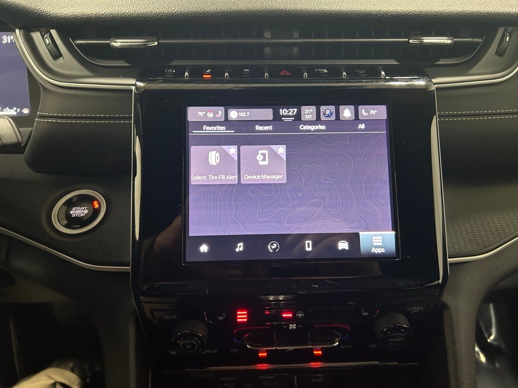 2024 Jeep Grand Cherokee Laredo 4x4