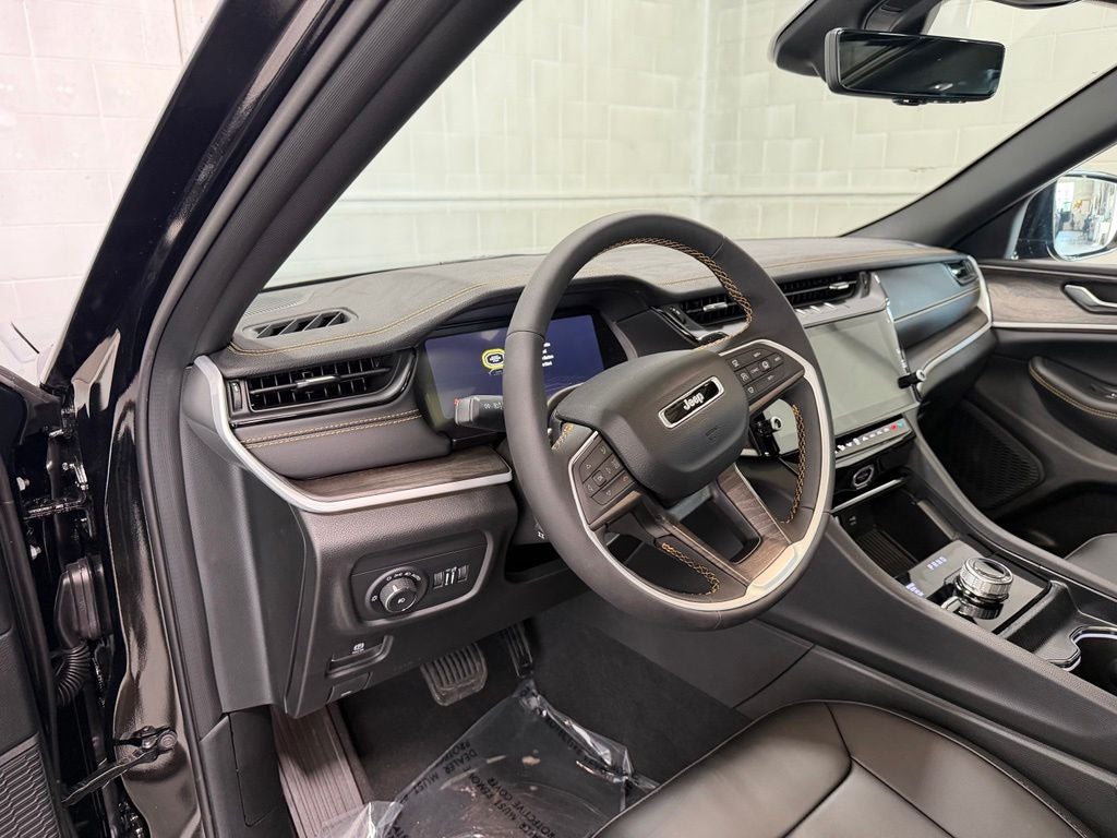2026 Jeep Grand Cherokee GRAND CHEROKEE 85TH ANNIVERSARY EDITION 4X4