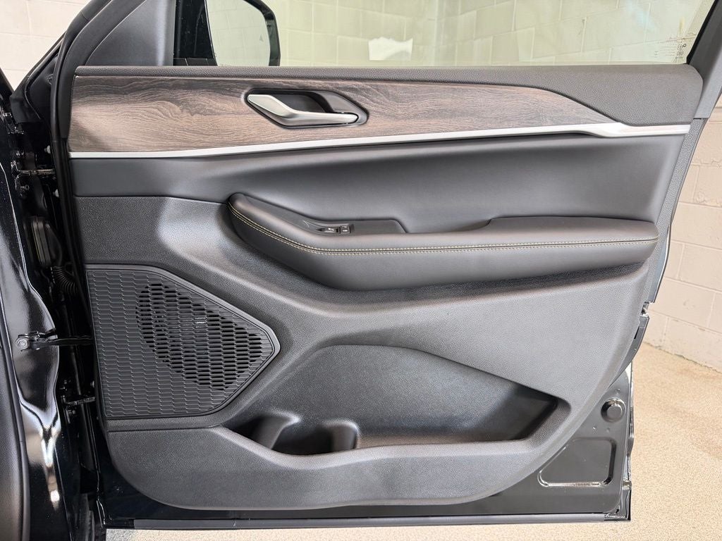 2026 Jeep Grand Cherokee GRAND CHEROKEE 85TH ANNIVERSARY EDITION 4X4