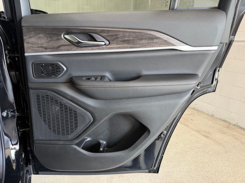 2026 Jeep Grand Cherokee GRAND CHEROKEE 85TH ANNIVERSARY EDITION 4X4