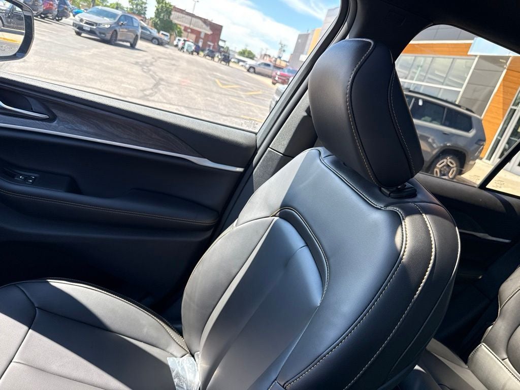 2026 Jeep Grand Cherokee GRAND CHEROKEE 85TH ANNIVERSARY EDITION 4X4