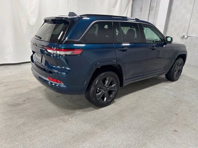 2027 Jeep Grand Cherokee GRAND CHEROKEE LIMITED RESERVE 4X4