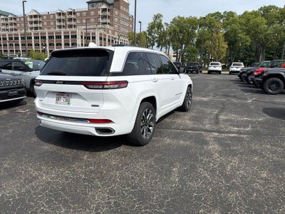 2022 Jeep Grand Cherokee Overland 4x4