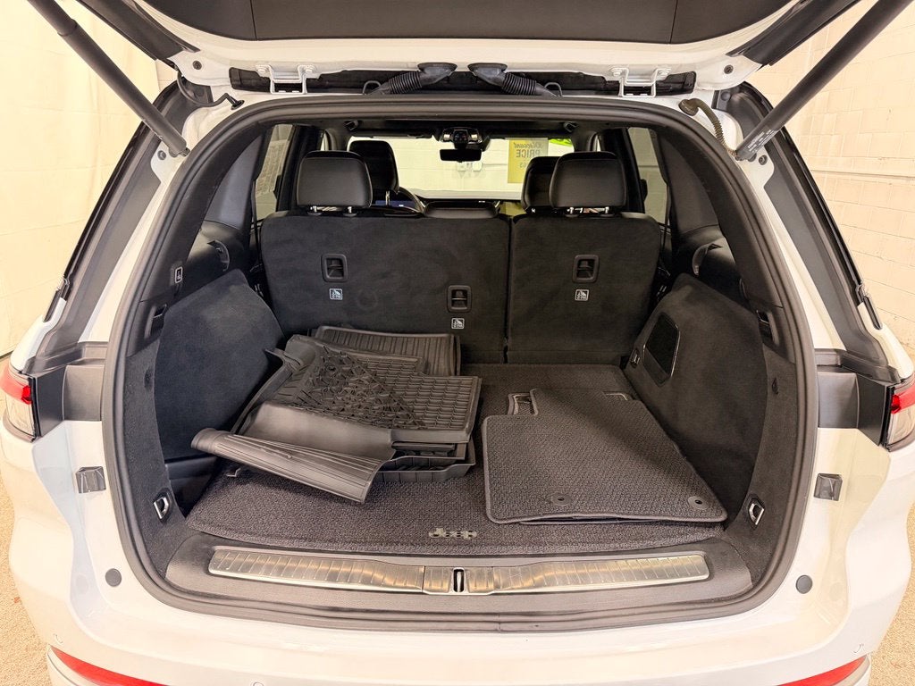2024 Jeep Grand Cherokee Summit 4x4