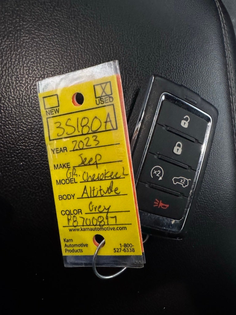 2023 Jeep Grand Cherokee L Altitude 4x4