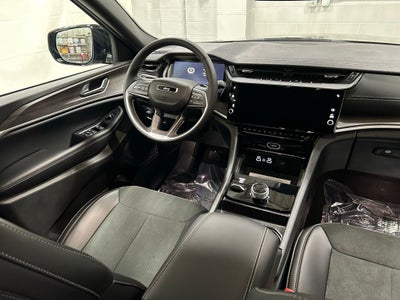 2026 Jeep Grand Cherokee GRAND CHEROKEE L LAREDO ALTITUDE 4X4
