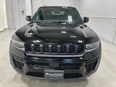 2026 Jeep Grand Cherokee GRAND CHEROKEE L LAREDO ALTITUDE 4X4