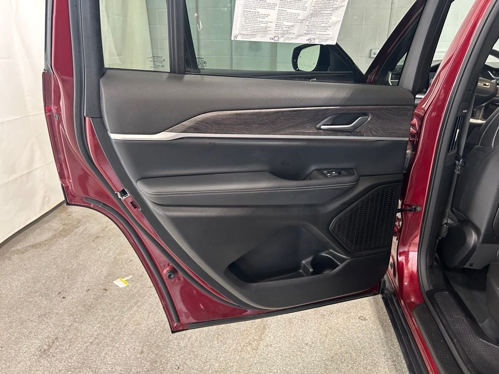 2024 Jeep Grand Cherokee L Limited 4x4