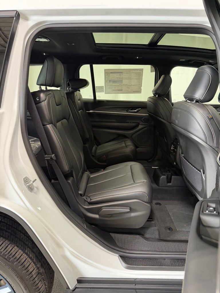 2026 Jeep Grand Cherokee GRAND CHEROKEE L 85TH ANNIVERSARY EDITION 4X4