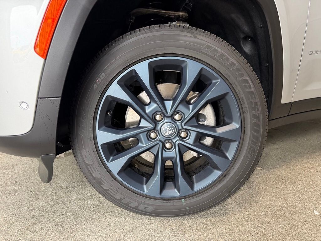 2026 Jeep Grand Cherokee GRAND CHEROKEE L 85TH ANNIVERSARY EDITION 4X4