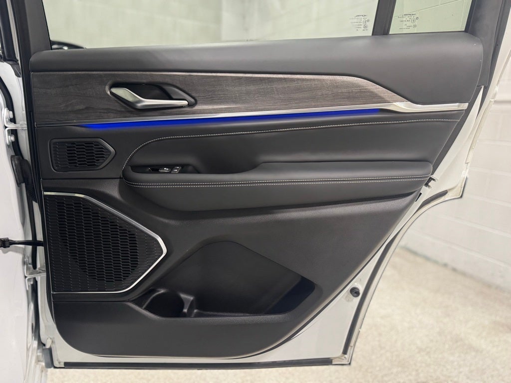 2023 Jeep Grand Cherokee L Overland 4x4