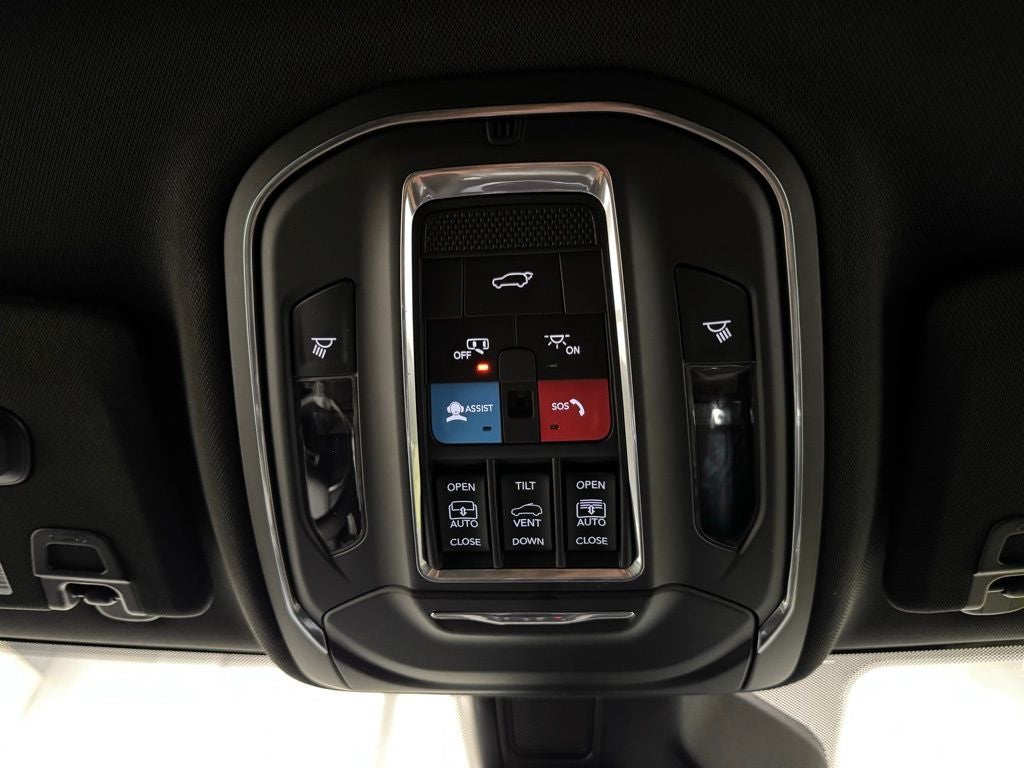 2023 Jeep Grand Cherokee 4xe Trailhawk