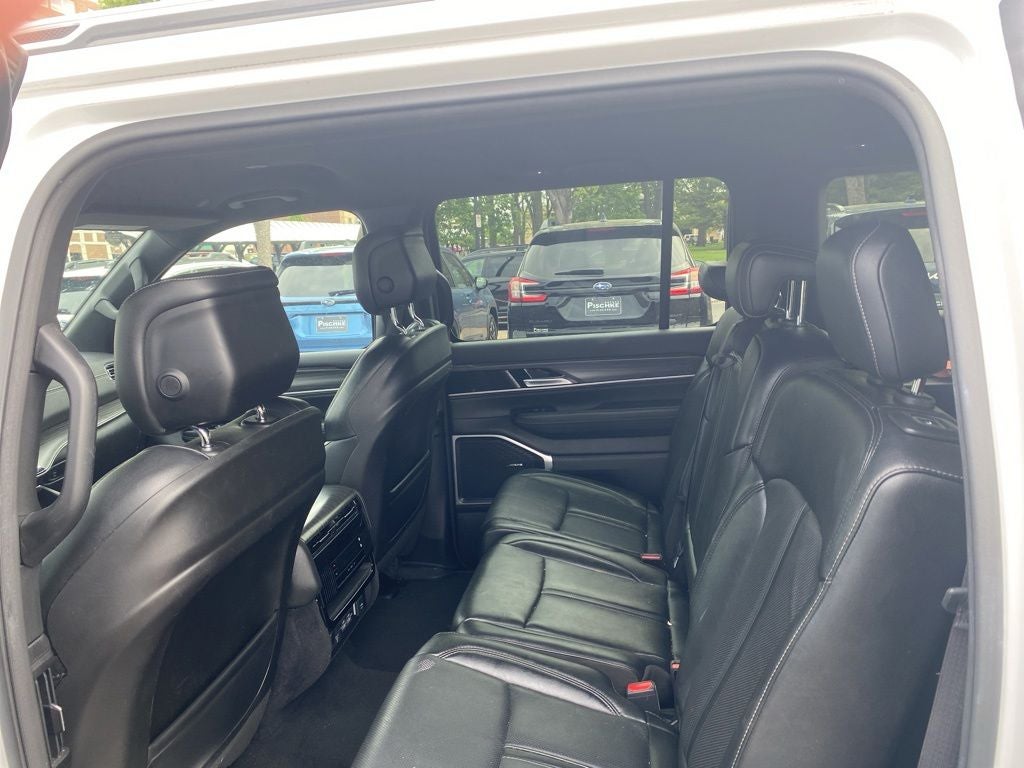 2023 Jeep Wagoneer L Series II 4x4