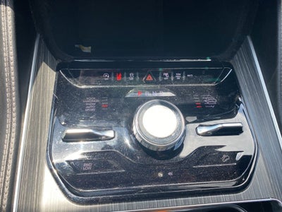 2024 Jeep Wagoneer L Series III 4x4