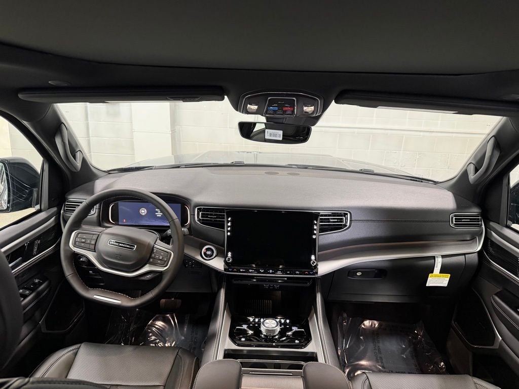 2026 Jeep Grand Wagoneer GRAND WAGONEER UPLAND 4X4