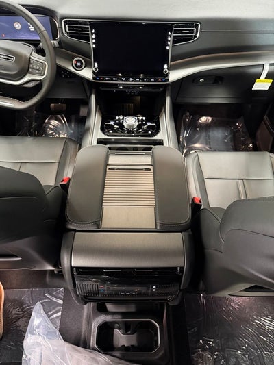 2026 Jeep Grand Wagoneer GRAND WAGONEER UPLAND 4X4