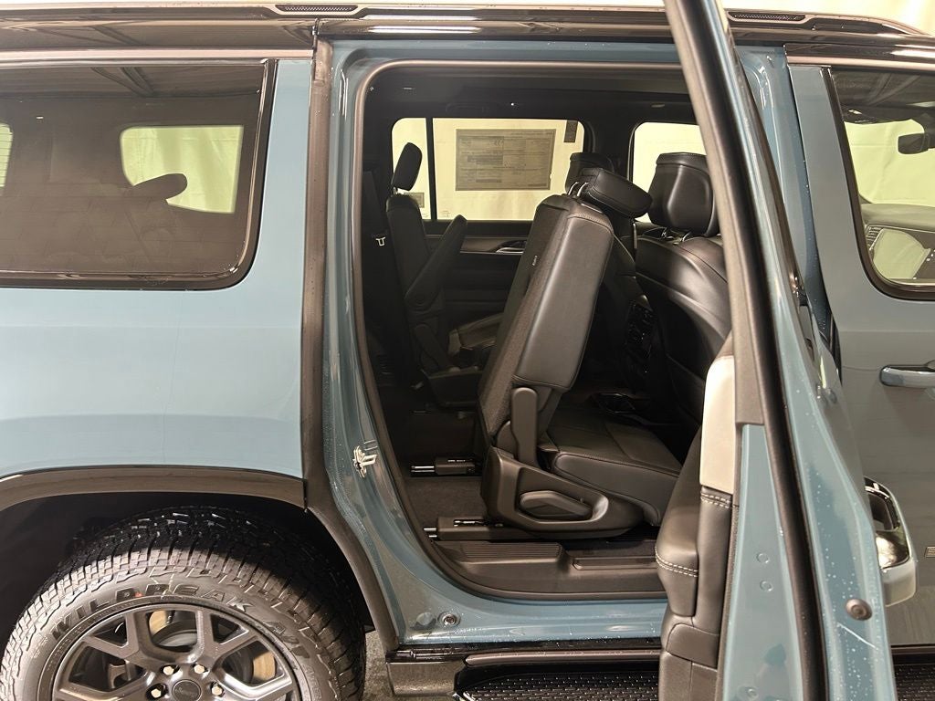 2026 Jeep Grand Wagoneer GRAND WAGONEER UPLAND 4X4