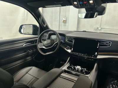 2026 Jeep Grand Wagoneer GRAND WAGONEER UPLAND 4X4