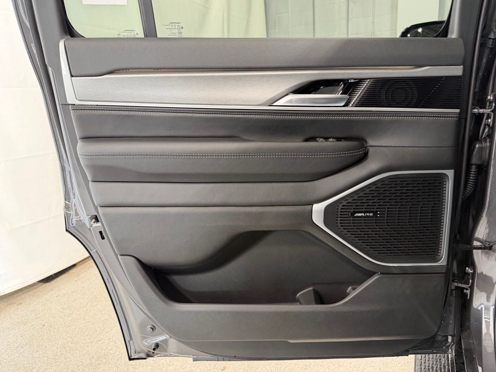 2026 Jeep Grand Wagoneer GRAND WAGONEER UPLAND 4X4