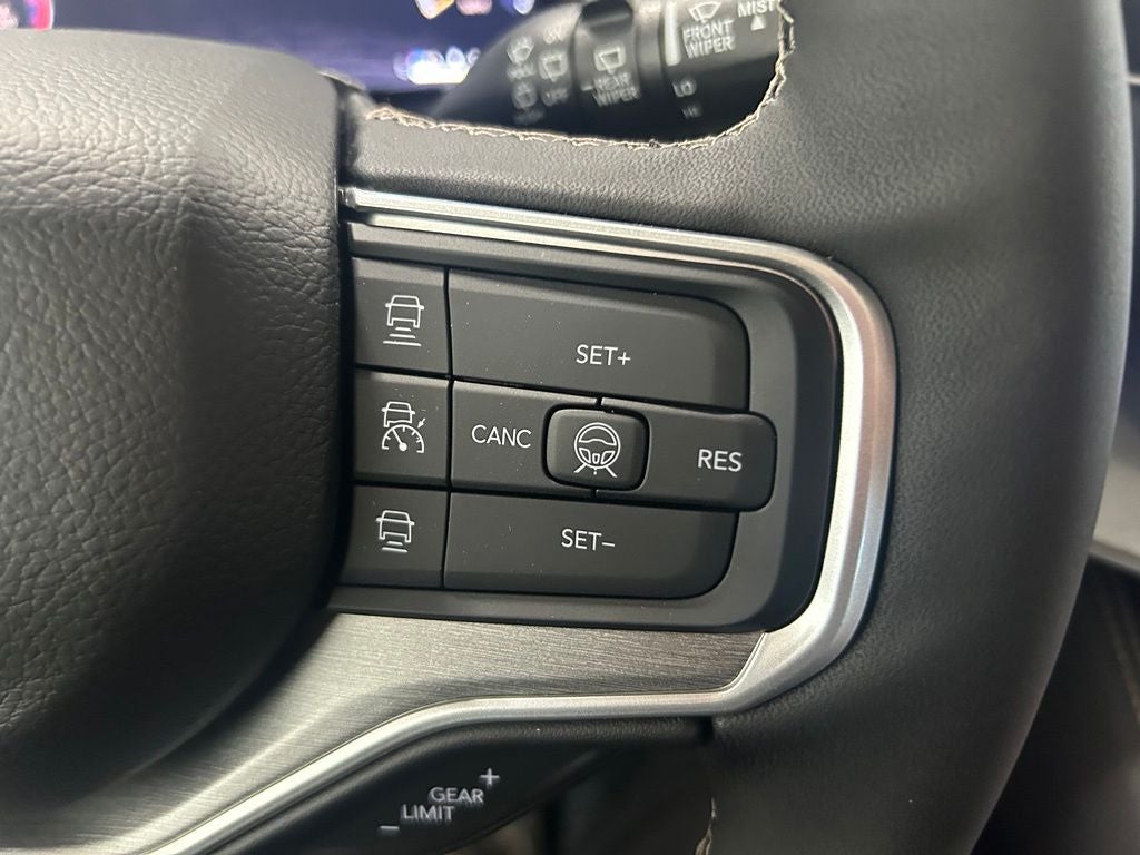 2026 Jeep Grand Wagoneer GRAND WAGONEER UPLAND 4X4