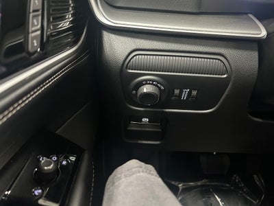 2026 Jeep Grand Wagoneer GRAND WAGONEER UPLAND 4X4