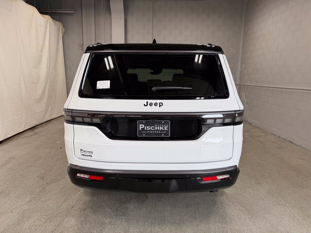 2026 Jeep Grand Wagoneer GRAND WAGONEER UPLAND 4X4