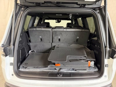 2026 Jeep Grand Wagoneer GRAND WAGONEER UPLAND 4X4