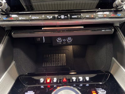 2026 Jeep Grand Wagoneer GRAND WAGONEER UPLAND 4X4
