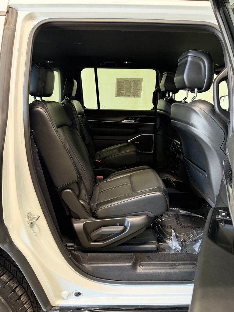 2024 Jeep Wagoneer Series III 4x4