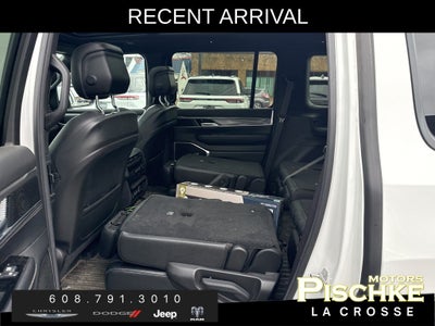 2022 Jeep Wagoneer Series III Carbide 4x4