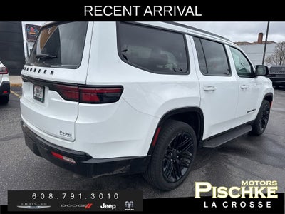 2022 Jeep Wagoneer Series III Carbide 4x4