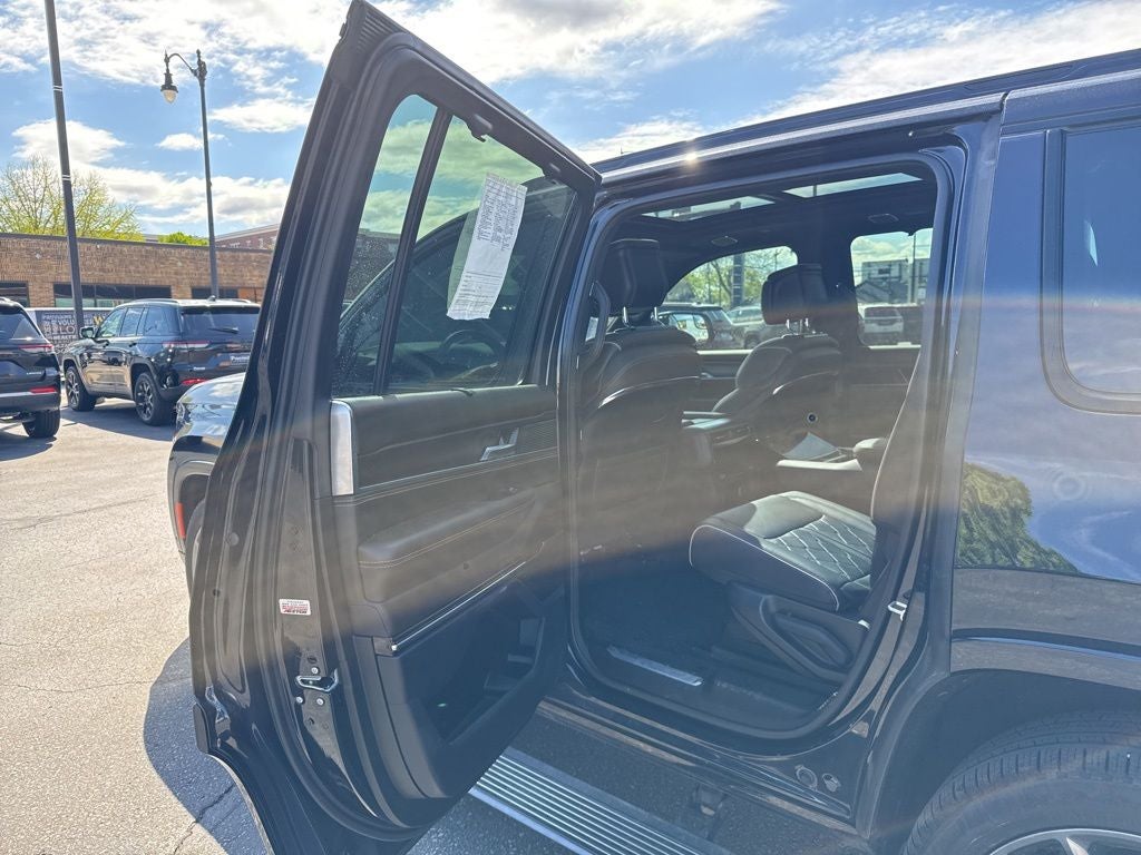 2025 Jeep Grand Wagoneer Series III Obsidian 4x4