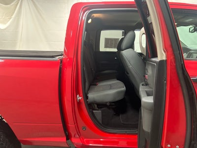 2017 RAM 1500 Big Horn Quad Cab 4x4 6'4' Box