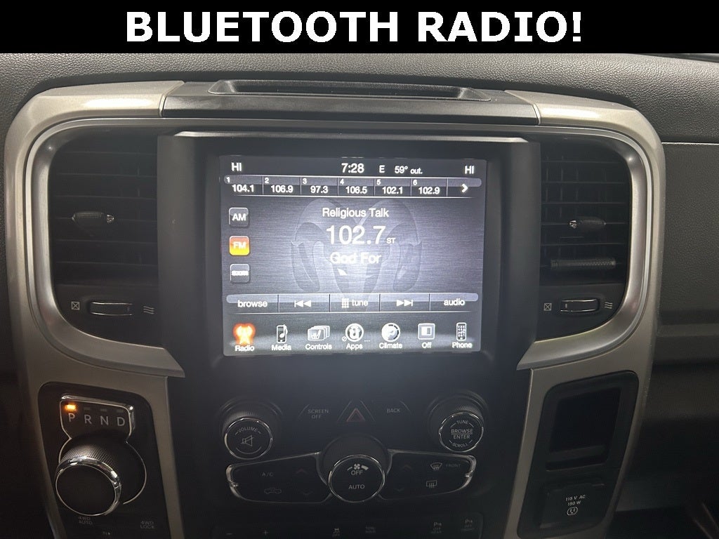 2017 RAM 1500 Big Horn Quad Cab 4x4 6'4' Box